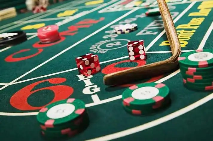 Koleksi permainan slot dan live casino dalam Aplikasi NOE69